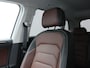 Volkswagen Tiguan 1.4 TSi eHybrid 245 Pk Automaat Elegance | Leder | Adaptive Cruise | Trekhaak | 360 Camera | Navigatie | 18 Inch | 18.242 Km !!