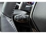 Peugeot 208 1.2 Hybrid 110 e-DCS6 Allure | Parkeersensoren | Appel Carplay/Android Auto draadloos | Climate Control | Cruise Control | Privacy Glass