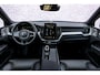 Volvo XC60 T8 Plug-in hybrid AWD Ultra Dark Executive Edition | Google | Long Range | Bowers & Wilkins Audio | Luchtvering | Gelamineerd Zijruiten Rondom | Stoelmassage & Ventilatie | Getint Glas | LED Koplampen | Stoel-/Stuurverwarming | Dodehoekdetectie | Keyless | Zitverlenging | 22" LM