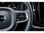 Volvo XC60 T8 Plug-in hybrid AWD Ultra Dark Executive Edition | Google | Long Range | Bowers & Wilkins Audio | Luchtvering | Gelamineerd Zijruiten Rondom | Stoelmassage & Ventilatie | Getint Glas | LED Koplampen | Stoel-/Stuurverwarming | Dodehoekdetectie | Keyless | Zitverlenging | 22" LM