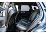 Volvo XC60 T8 Plug-in hybrid AWD Ultra Dark Executive Edition | Google | Long Range | Bowers & Wilkins Audio | Luchtvering | Gelamineerd Zijruiten Rondom | Stoelmassage & Ventilatie | Getint Glas | LED Koplampen | Stoel-/Stuurverwarming | Dodehoekdetectie | Keyless | Zitverlenging | 22" LM