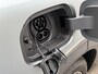 Geely Starray EM-i 1.5 Max+ / 29,8 kWh / 136km WLTP / max 1055km Actieradius / PHEV / Plug-in / Fabrieksgarantie tot 07-2034 / Stoelverwarming voor en achter / Stoelmassage / Schuif-kantel dak / Stoelventilatie / Stuurverwarming / Elektrisch verstelbare stoelen / Elektrische achterklep / Adaptieve cruise control / Apple Carplay/Android Auto / Navigatie /