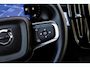 Volvo XC40 2.0 B4 Plus Dark | Trekhaak | Harman Kardon Audio | Achteruitrijcamera | Parkeersensoren | Keyless Entry | Elektrische Achterklep | Elektrisch Verstelbare Voorstoelen | Stoelverwarming | Google Navigatie | Apple Carplay | Android Auto | Lichtmetalen Velgen 18 inch