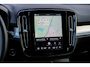 Volvo XC40 2.0 B4 Plus Dark | Trekhaak | Harman Kardon Audio | Achteruitrijcamera | Parkeersensoren | Keyless Entry | Elektrische Achterklep | Elektrisch Verstelbare Voorstoelen | Stoelverwarming | Google Navigatie | Apple Carplay | Android Auto | Lichtmetalen Velgen 18 inch