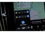 Volvo XC40 2.0 B4 Plus Dark | Trekhaak | Harman Kardon Audio | Achteruitrijcamera | Parkeersensoren | Keyless Entry | Elektrische Achterklep | Elektrisch Verstelbare Voorstoelen | Stoelverwarming | Google Navigatie | Apple Carplay | Android Auto | Lichtmetalen Velgen 18 inch