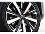 Volvo XC90 T8 Ultra Dark | Bowers&Wilkins | Stoelventilatie | Trekhaak | Panoramadak | 360° Camera | Massage | Head-Up | ACC