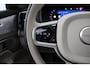 Volvo XC90 T8 Ultra Dark | Bowers&Wilkins | Stoelventilatie | Trekhaak | Panoramadak | 360° Camera | Massage | Head-Up | ACC