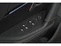Peugeot e-2008 EV GT Pack 50 kWh | 92,6% SOH | Panoramadak | Adaptieve Cruise Control | Alcantara Bekleding