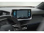 Peugeot e-2008 EV GT Pack 50 kWh | 92,6% SOH | Panoramadak | Adaptieve Cruise Control | Alcantara Bekleding