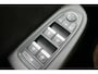 Renault Clio 1.0 TCe Intens *Navi+Camera*Climate*Cruise*Parkeersensoren*Groot Scherm*L.M. Velgen