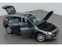 Volvo V60 Cross Country 2.0 D4 Summum | Zie omschrijving | ACC | Schuif-/kanteldak | BLIS | Trekhaak | Keyless | Standkachel | Memory