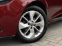 Renault Clio 0.9 TCe Intens | Airco | Cruise control | Navigatie | All season banden | Parkeersensoren |