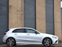 Mercedes-Benz A-klasse 250 e AMG Limited | Night Pakket | Pano | Sfeerverlichting | Haak | Carplay |