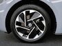 Volkswagen ID.3 Pro Edition Advantage 204pk 58 kWh / Navigatie / Stoelverwarming / Camera / 18" LMV