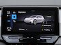 Volkswagen ID.3 Pro Edition Advantage 204pk 58 kWh / Navigatie / Stoelverwarming / Camera / 18" LMV
