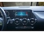 Mercedes-Benz GLA 200 Business Solution | Trekhaak | Dodehoek assistent | Stoelverwarming | Apple Car Play | Achteruitrijcamera
