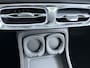 Leapmotor B10 Design ProMax 67.1 kWh | Panoramadak | Carplay | Achteruitrijcamera | 18" Lichtmetalen Velgen | Adaptieve cruise control | Parkeersensor achter | Rondomzicht camera | Getint glas