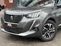 Peugeot 2008 1.2 PureTech GT-Line // D.RIEM VERVANGEN // MASSAGE STOEL // LEDER // PANO SCHUIF-KANTELDAK // NAVI // CAMERA // ADAPTIVE CRUISE //