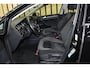 Volkswagen Golf Variant 1.2 TSI Highline 109dkm 2e eig. NL-auto Trekhaak Clima Cruise Camera PDC 17" + Nwe APK