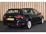 Volkswagen Golf Variant 1.2 TSI Highline 109dkm 2e eig. NL-auto Trekhaak Clima Cruise Camera PDC 17" + Nwe APK