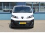 Peugeot e-Expert L3 75 kWh | 8 JAAR GARANTIE | CAMERA | NAVI | DRAADLOOS CARPLAY | COMFORT WAND |