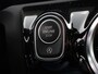 Mercedes-Benz A-klasse 200 Automaat AMG Line Navigatie Climate Control Camera Virtual Cockpit Led Stoelverwarming Cruise control Parkeersensoren
