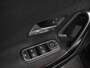 Mercedes-Benz A-klasse 200 Automaat AMG Line Navigatie Climate Control Camera Virtual Cockpit Led Stoelverwarming Cruise control Parkeersensoren