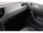Volkswagen Polo 1.0 TSI R-LINE EDITION -PANO.DAK|KEYLESS|CARPLAY|STOELVERW.|DODEHOEK|PARKEERASST.|PRIVACY.GLAS|17"YORK