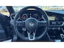Alfa Romeo Giulia 2.0 TURBO 280PK AWD SPRINT NAVI / LEDER / FULL-LED / KEYLESS / 19" LMV / CAMERA / ADAPT. CRUISE / WINTERPAKKET !!