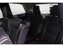 Volvo XC90 2.0 T8 Plug-in hybrid AWD Ultra Dark Luchtvering | Panoramadak | Trekhaak | Verwarmbare voorstoelen met massage en ventilatie | Head-up display | 360 graden camera | Premium audio by Bowers & Wilkins |
