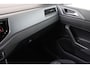 Volkswagen Polo 1.0 TSI R-LINE EDITION -PANO.DAK|KEYLESS|CARPLAY|STOELVERW.|DODEHOEK|PARKEERASST.|PRIVACY.GLAS|17"YORK