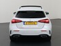 Mercedes-Benz A-klasse 250 e AMG Line | Night | Multispaaks velgen | Panoramadak | Multibeam | Sfeerverlichting |