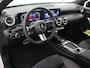 Mercedes-Benz A-klasse 250 e AMG Line | Night | Multispaaks velgen | Panoramadak | Multibeam | Sfeerverlichting |