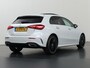 Mercedes-Benz A-klasse 250 e AMG Line | Night | Multispaaks velgen | Panoramadak | Multibeam | Sfeerverlichting |