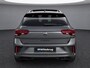Volkswagen T-Roc 1.5 TSI 150pk R-Line DSG Automaat Black Style / Panorama schuifdak / Navigatie by APP / Led Plus / LM 19 inch / Park Assist / Camera