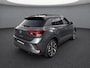 Volkswagen T-Roc 1.5 TSI 150pk R-Line DSG Automaat Black Style / Panorama schuifdak / Navigatie by APP / Led Plus / LM 19 inch / Park Assist / Camera