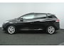 Renault Clio Estate TCe 90 Limited | Trekhaak | Navigatie | Parkeersensoren |