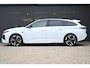 Peugeot 308 SW 1.2 Hybrid 145 e-DCS6 GT Tot 8 Jaar Garantie! | 360 Camera | Elektr. Stoelen | Elektr. Achterklep | LED-Matrix | Adaptive Cruise | Alcantara | Stuur/Stoelverwarming | !!