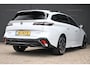 Peugeot 308 SW 1.2 Hybrid 145 e-DCS6 GT Tot 8 Jaar Garantie! | 360 Camera | Elektr. Stoelen | Elektr. Achterklep | LED-Matrix | Adaptive Cruise | Alcantara | Stuur/Stoelverwarming | !!