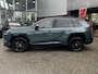 Toyota RAV4 2.5 Plug-in Hybrid 270 First Edition 360 CAMERA KEYLESS HEAD-UP BLINDSPOT CLIMA APPLE/ANDROID CAMERA PARK-SENSOREN STOELVERW STOELVENT EL-ACHTERKLEP