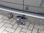 Ford E-Transit Cust. 340 L2H1 Limited 71 kWh | Android/Apple Carplay | LMV 17" | Voorstoelen/Voorruit Verwarmd | Rondomzicht Camera | Cruise Control Adaptief | Trekhaak | Airco |