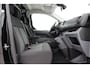 Toyota PROACE Electric Worker Live Standard Range Long 50 kWh | Navigatie | Apple Carplay / Android Auto | Lat om lat | 3-zits | Cruise Control | Airco | Camera | Betonplex