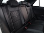 Volkswagen T-Roc 1.5 TSI R-Line 150 pk Automaat (DSG) | Navigatie via App | Panoramadak | Parkeersensoren (Park assist) | Achteruitrijcamera | Keyless pakket | Black Style pakket | R-Line |