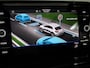 Volkswagen T-Roc 1.5 TSI R-Line 150 pk Automaat (DSG) | Navigatie via App | Panoramadak | Parkeersensoren (Park assist) | Achteruitrijcamera | Keyless pakket | Black Style pakket | R-Line |
