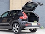 Volvo XC40 1.5 T2 Business Pro | Pano | Pilot Assist | 19" | Stoel- & Stuurverwarming | Org. NL |
