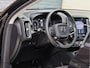 Volvo XC40 1.5 T2 Business Pro | Pano | Pilot Assist | 19" | Stoel- & Stuurverwarming | Org. NL |