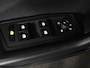Volkswagen T-Roc 1.5 TSI Life 150PK DSG | Achteruitrijcamera | Stoelverwarming | Clima |