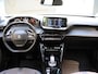 Peugeot 2008 SUV Allure Pack 130 pk Automaat | Achteruitrijcamera | Climate Control | Apple Carplay/ Android auto | Stoelverwarming