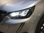 Peugeot 2008 SUV Allure Pack 130 pk Automaat | Achteruitrijcamera | Climate Control | Apple Carplay/ Android auto | Stoelverwarming