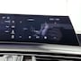 Peugeot 5008 SUV Allure Hybrid 145pk Automaat | 7 Zitplaatsen | Navigatie | 360° Camera | Adaptieve Cruise Control | Climate Control | Parkeersensoren v+a | Stuurverwarming | Armsteun | Led koplampen | Keyless | Draadloze Apple Carplay / Android Auto | Automatisch dimlicht | Regensensor | Donker getint glas | 19" Lichtmetalen velgen |
